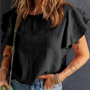 Black Textured‎ Ruffled Short Sleeve Blouse